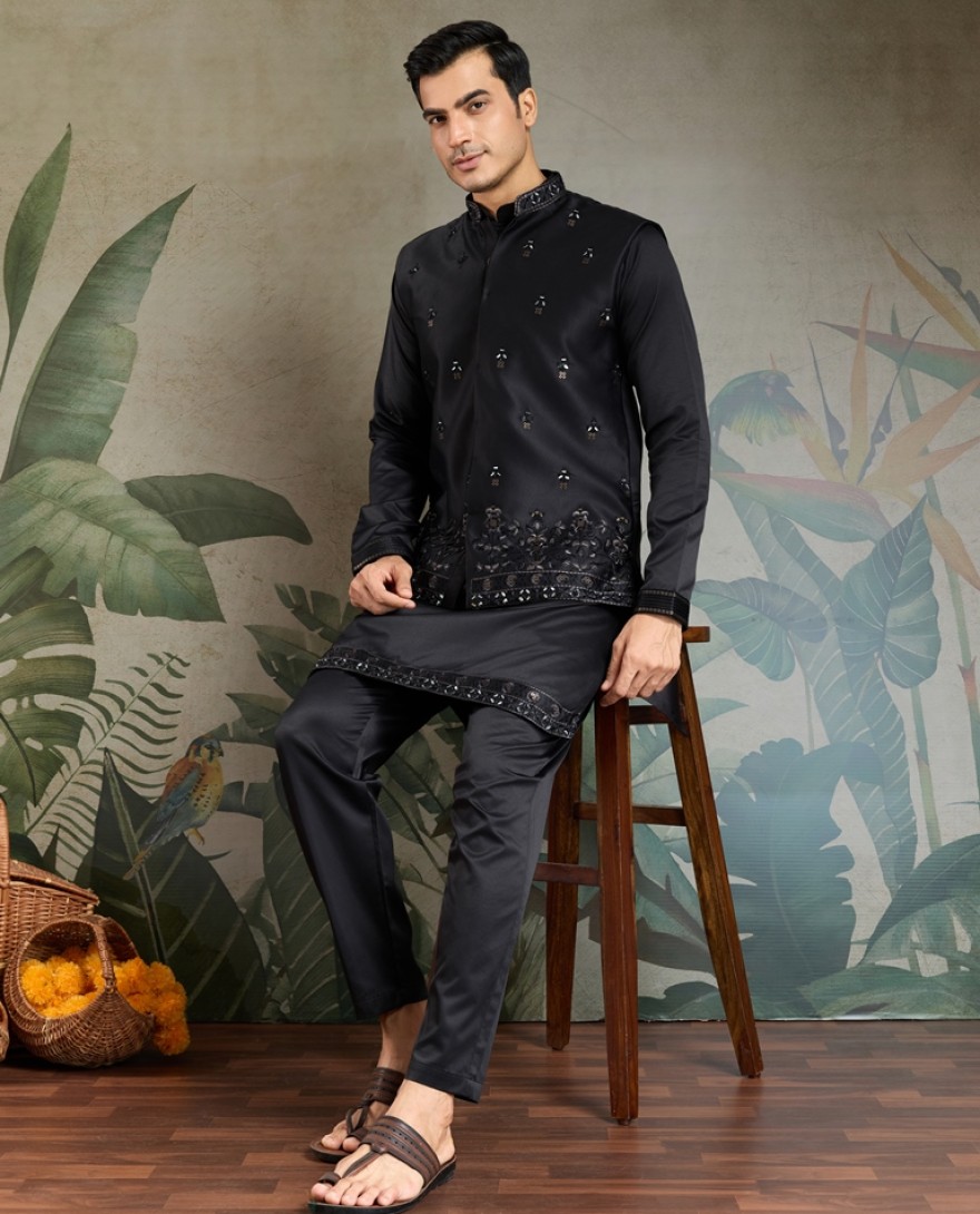 61101-black - Elegant Black Embellished Kurta Set for Men